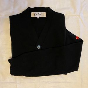 CDG PLAY | V-neck Cardigan with Small Heart